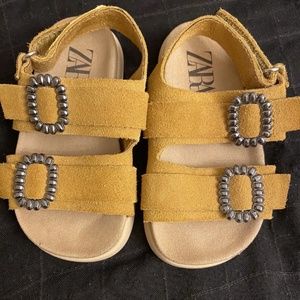 Zara Baby Girl Size 22 100% Leather Sandals Brown Sandals 6627/930